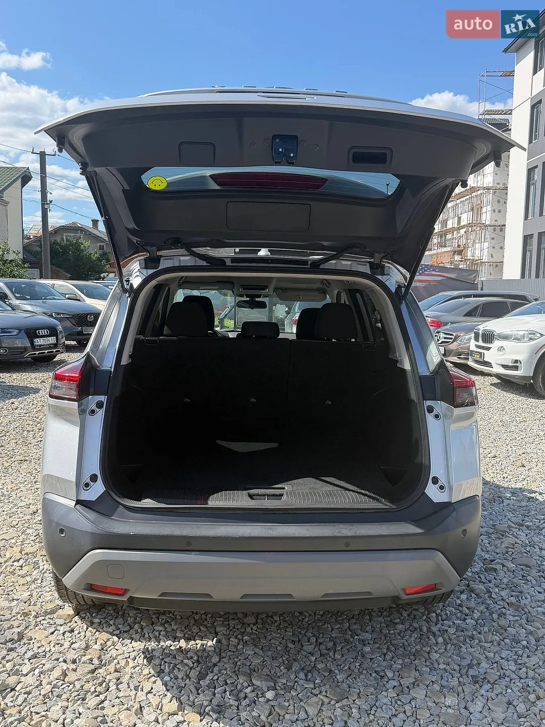 2021 Nissan Rogue - мініатюра 8