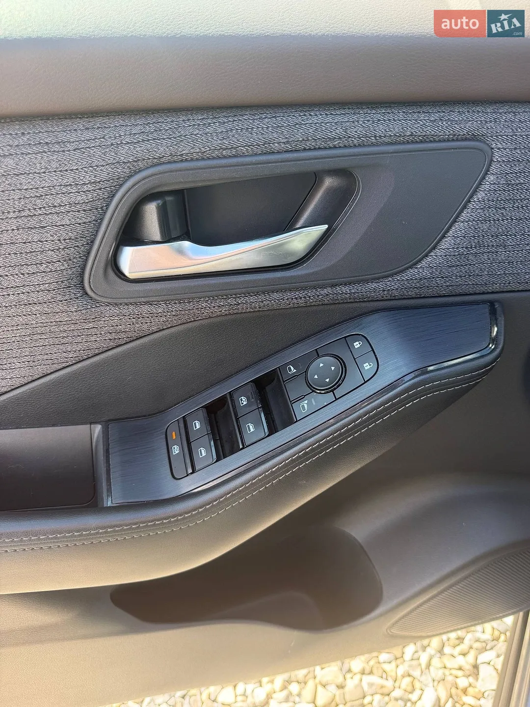 2021 Nissan Rogue - мініатюра 20