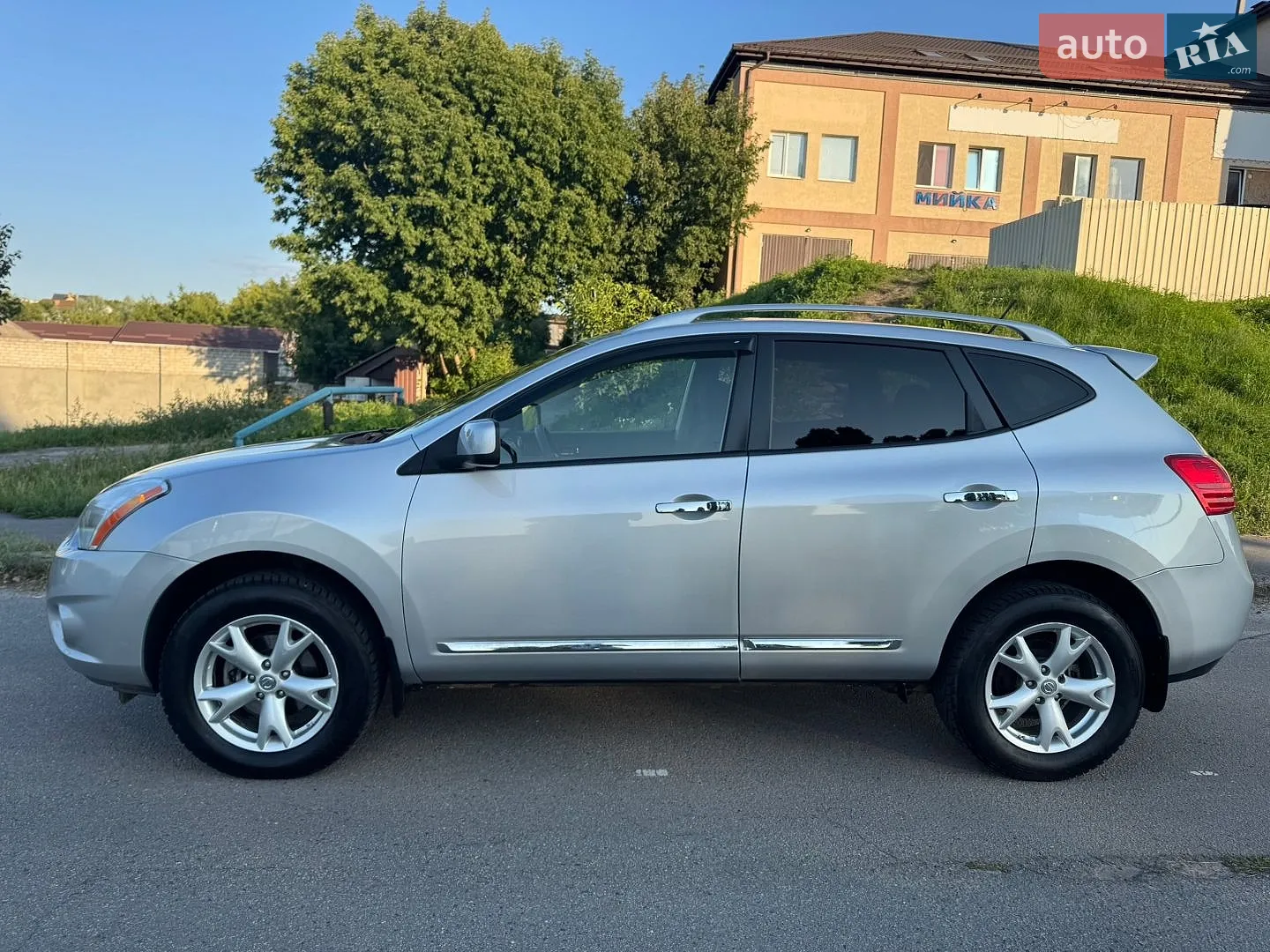 2011 Nissan Rogue - мініатюра 2
