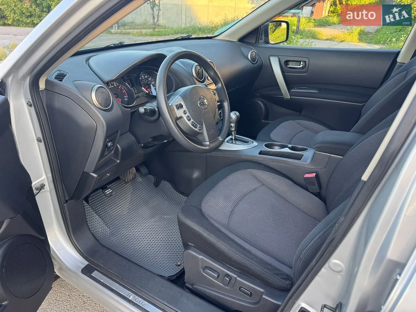 2011 Nissan Rogue - мініатюра 13