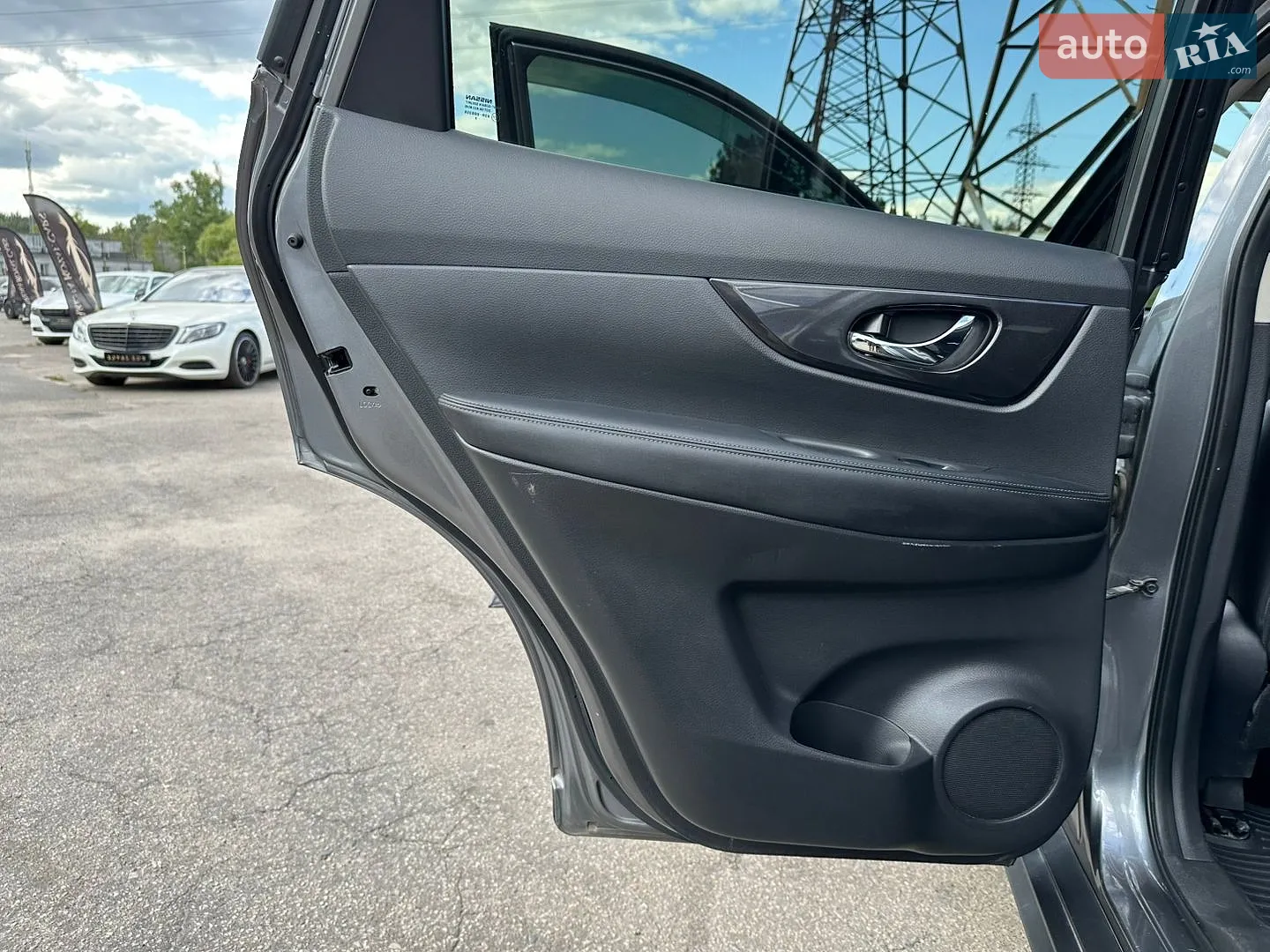 2018 Nissan Rogue - мініатюра 18