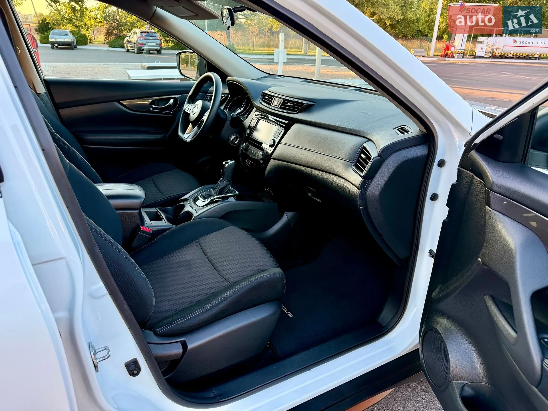 2018 Nissan Rogue - мініатюра 34