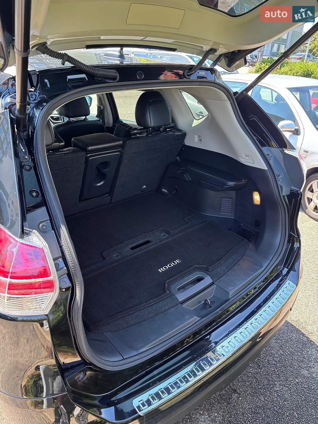 2016 Nissan Rogue - мініатюра 38