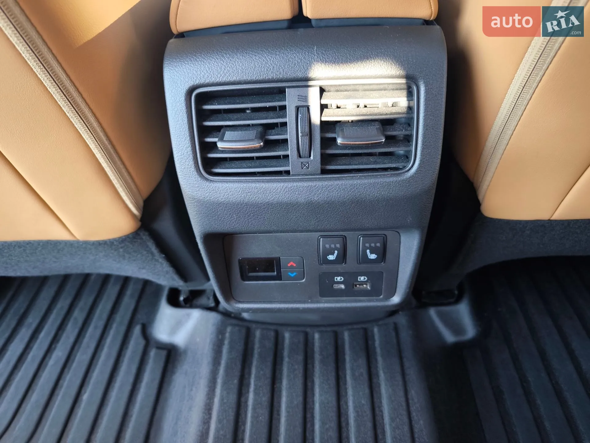 2020 Nissan Rogue - мініатюра 8