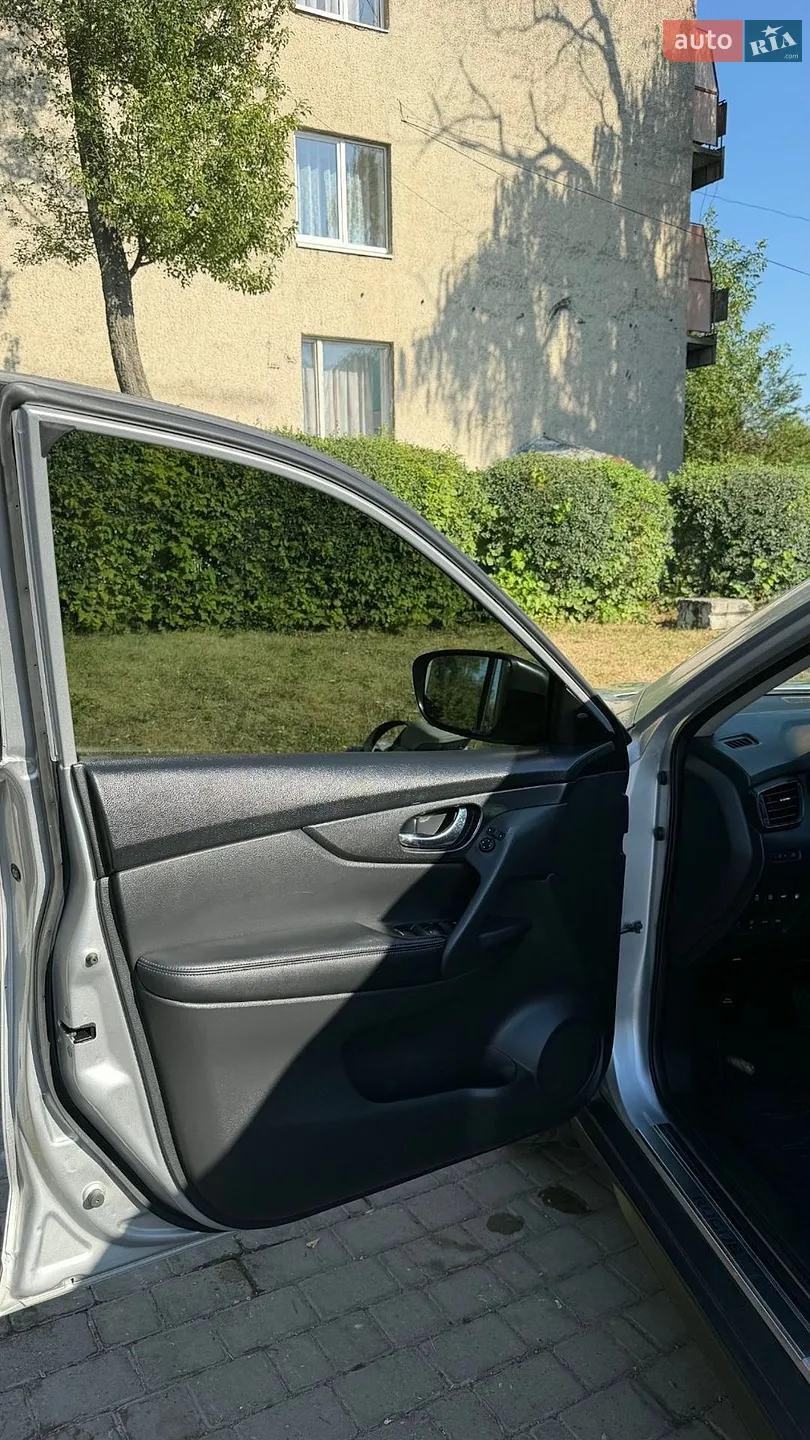 2018 Nissan Rogue - мініатюра 25
