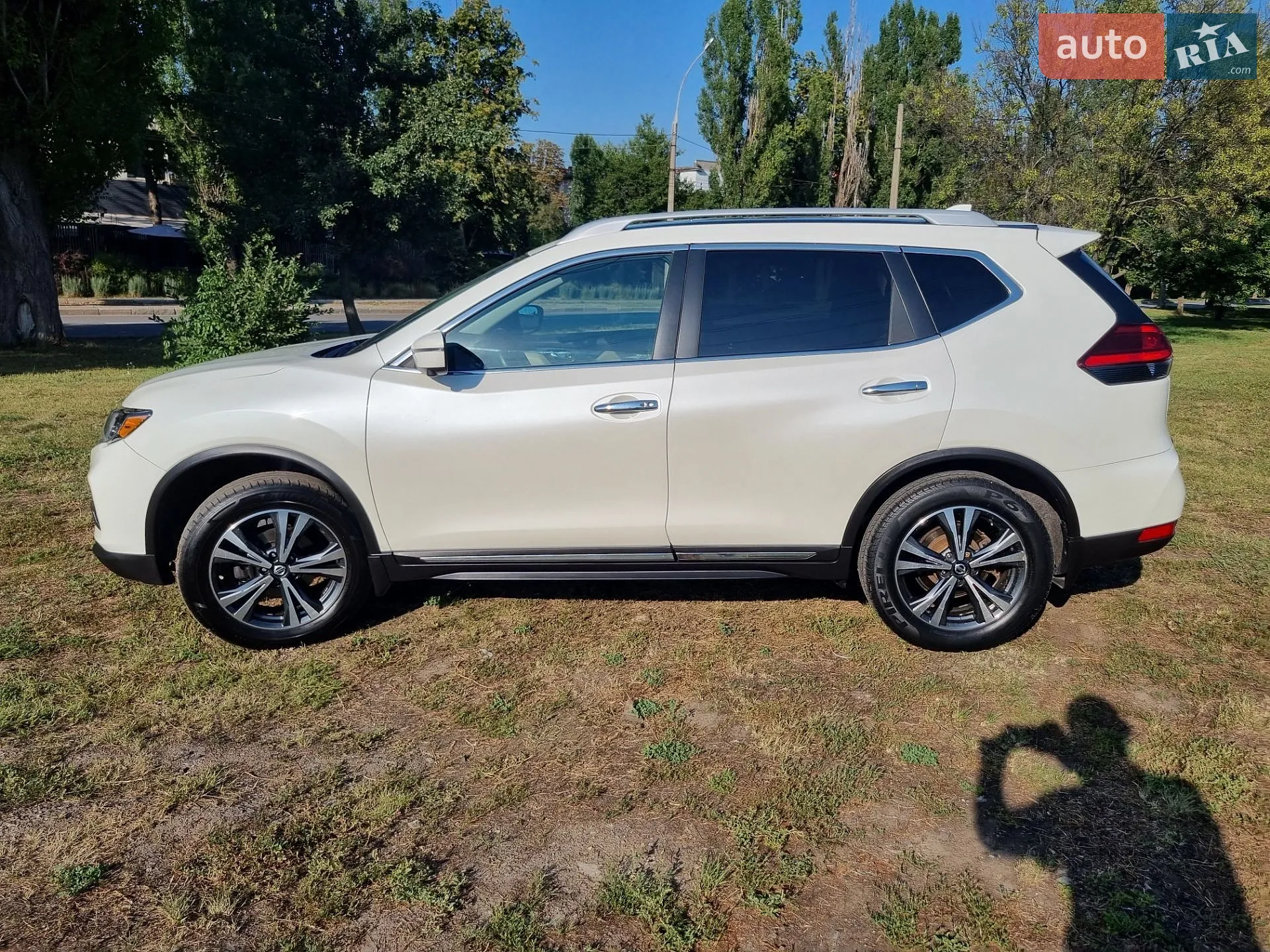 2017 Nissan Rogue - мініатюра 4