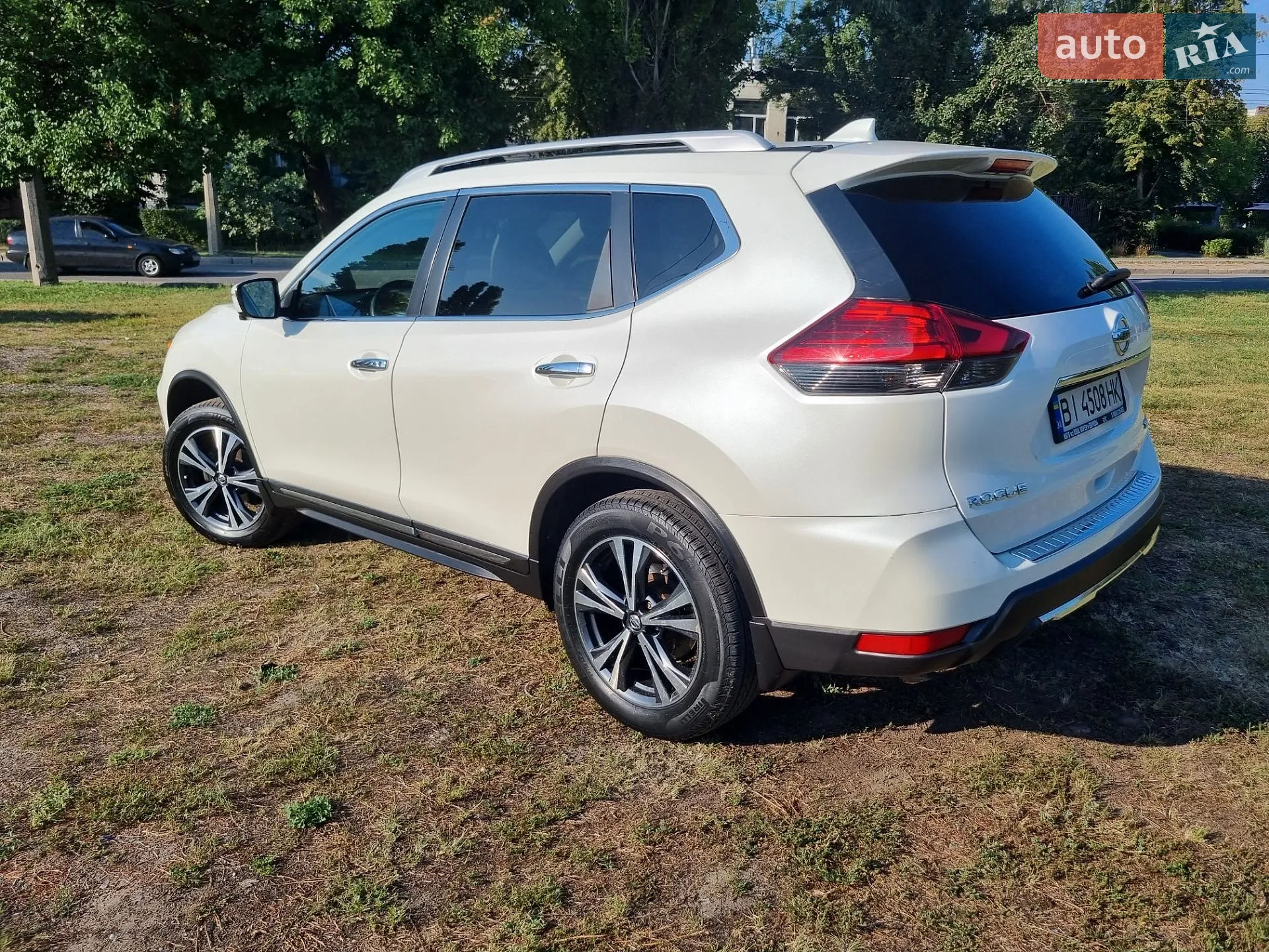 2017 Nissan Rogue - мініатюра 5