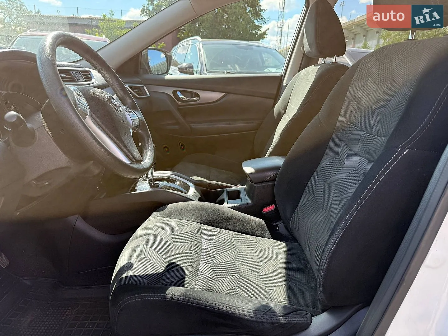 2015 Nissan Rogue - мініатюра 8