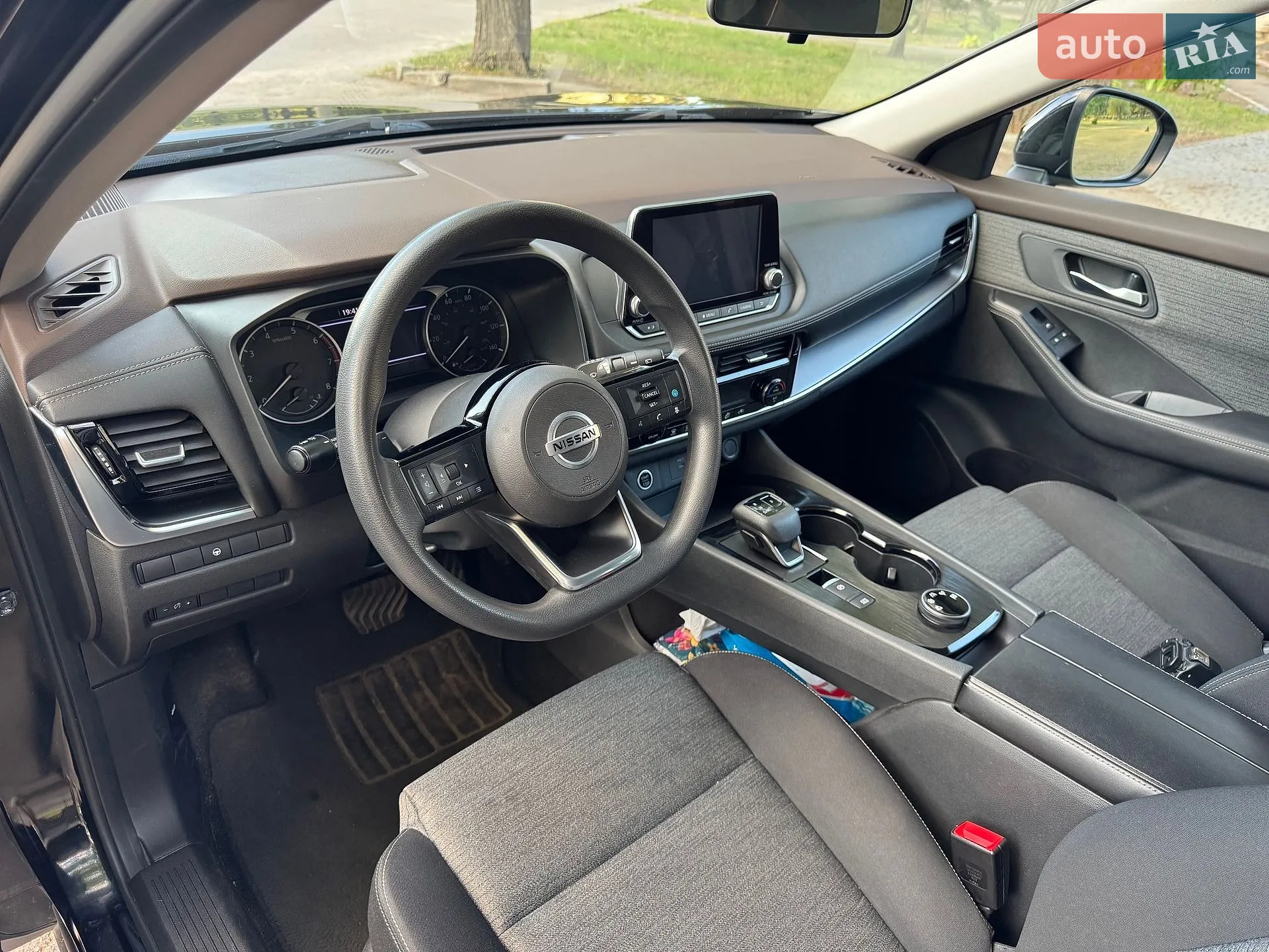 2020 Nissan Rogue - мініатюра 18
