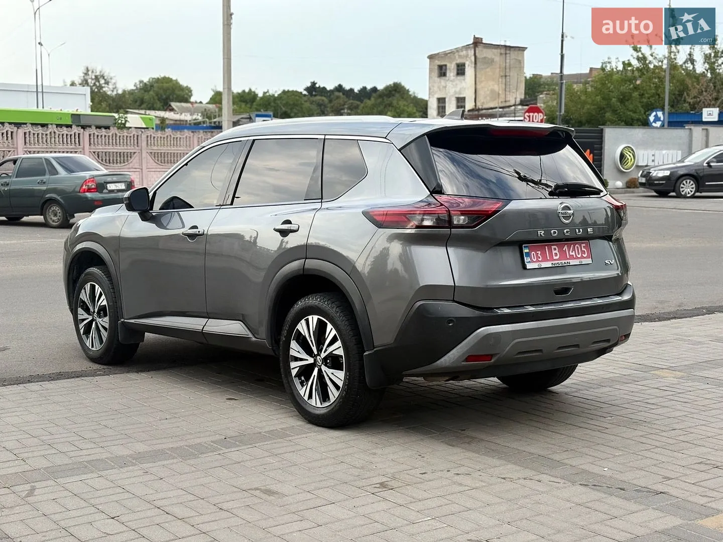 2021 Nissan Rogue - мініатюра 7