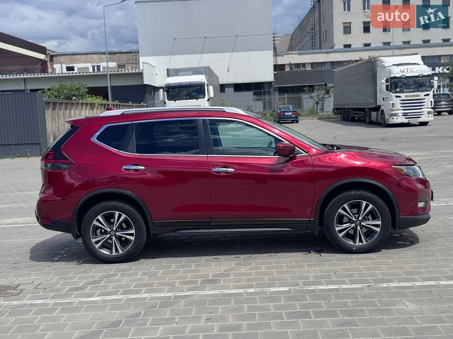 2017 Nissan Rogue - мініатюра 8