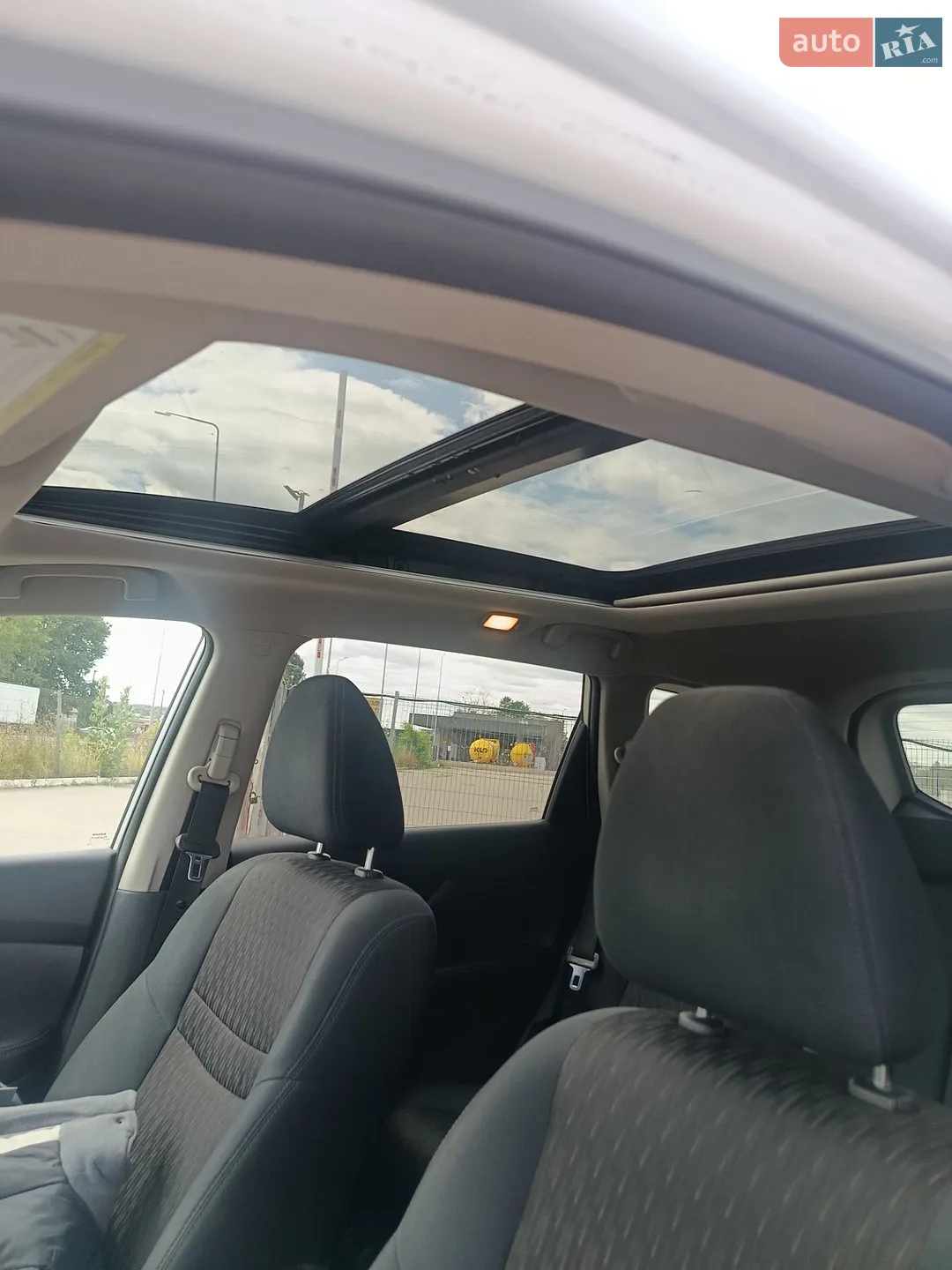 2017 Nissan Rogue - мініатюра 17