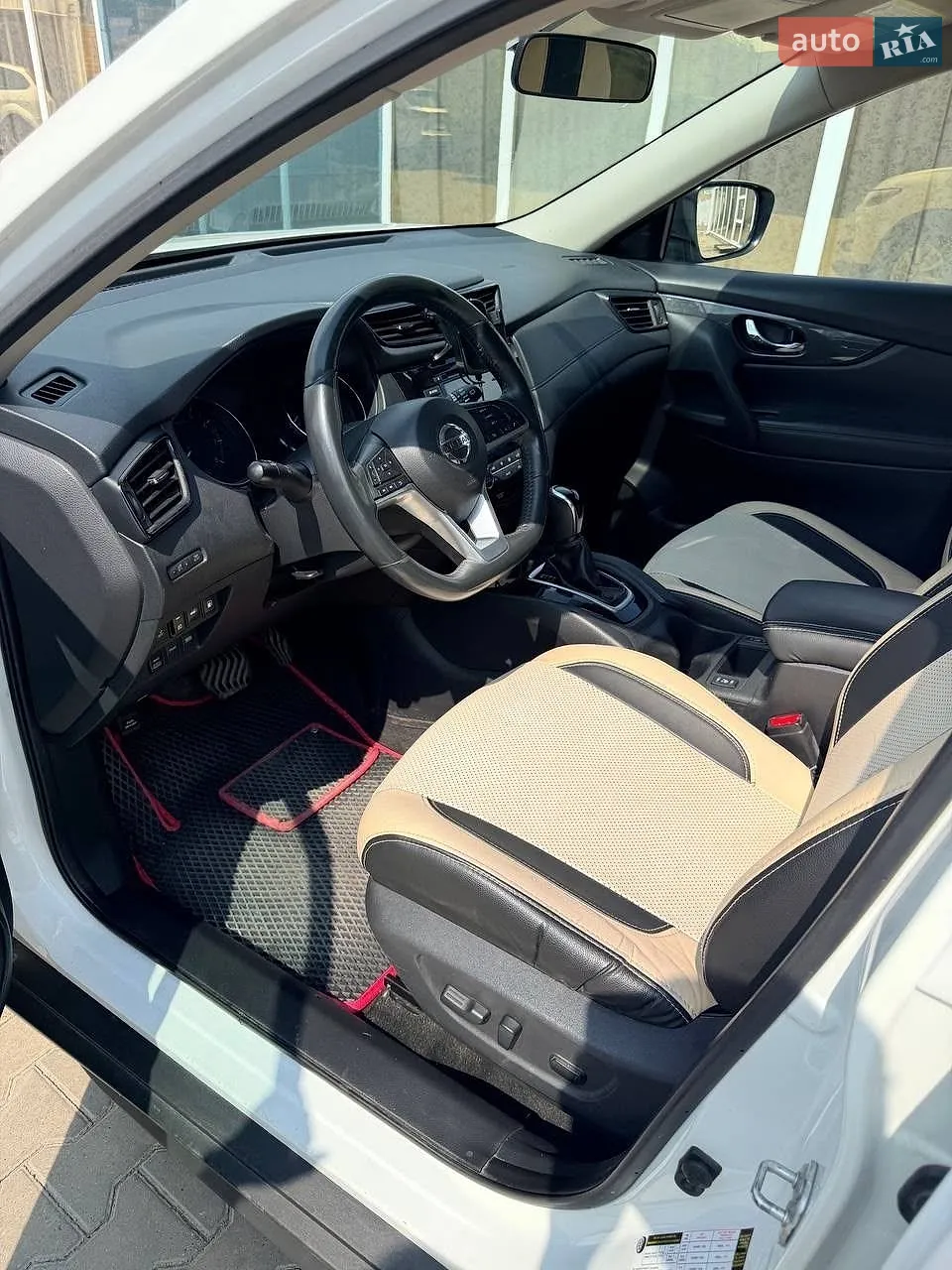 2018 Nissan Rogue - мініатюра 11