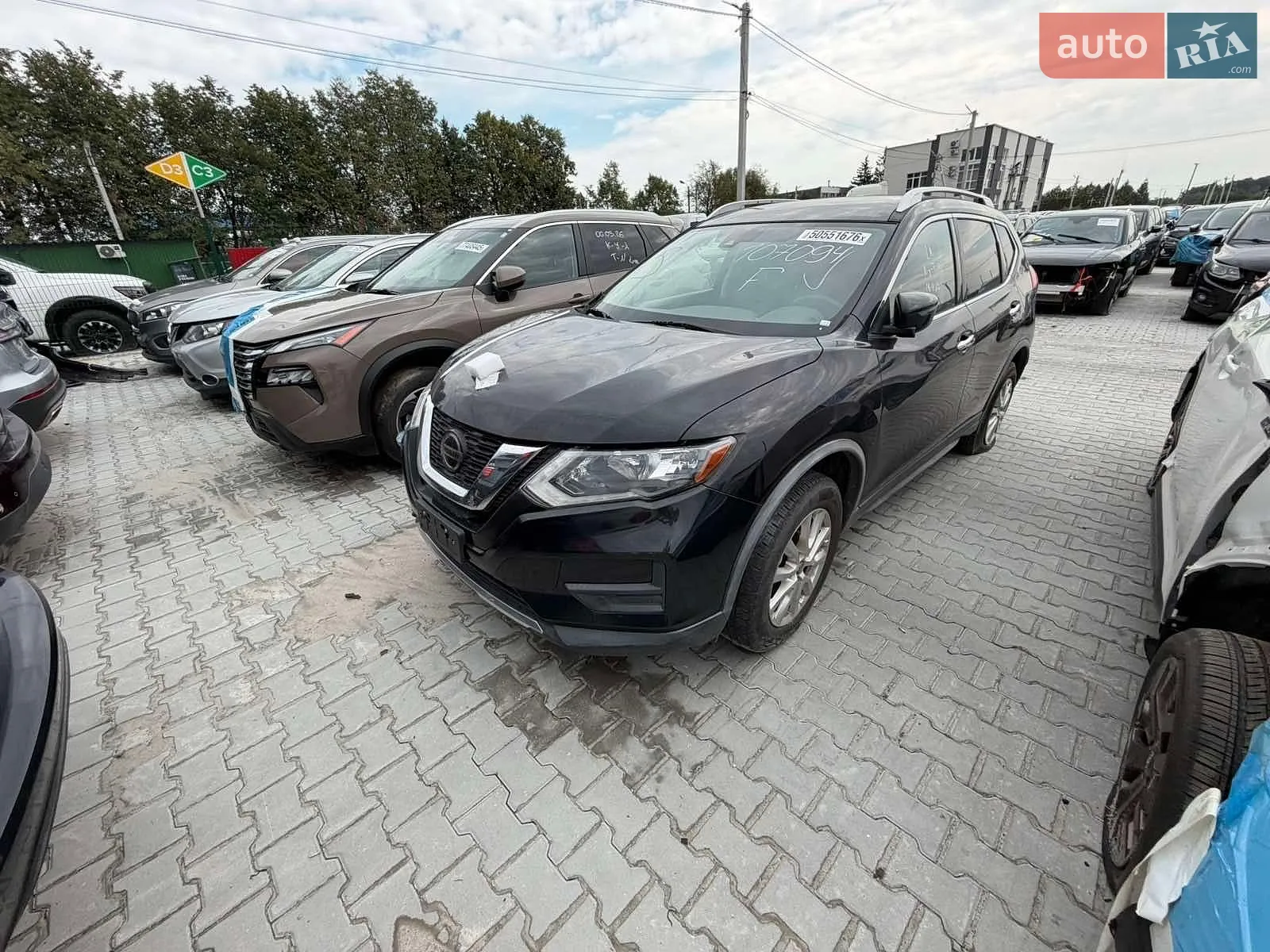 2019 Nissan Rogue - мініатюра 15