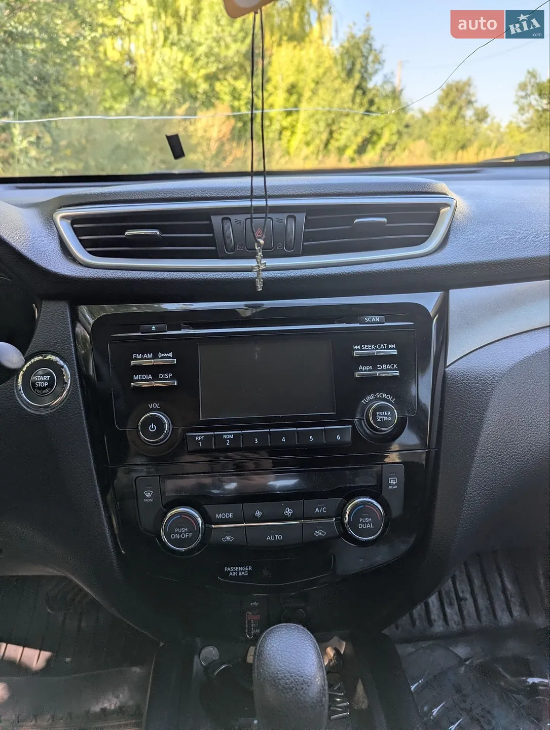 2016 Nissan Rogue - мініатюра 10