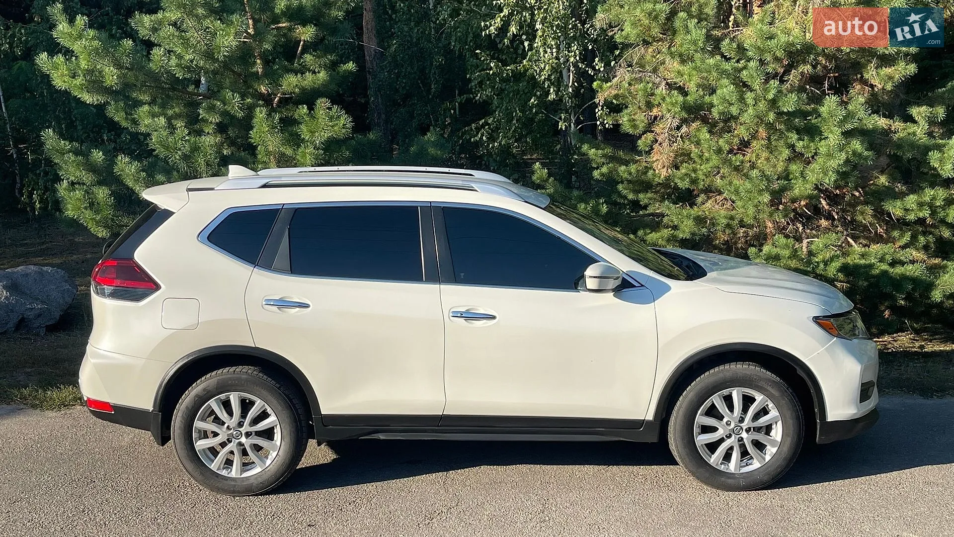 2019 Nissan Rogue - мініатюра 24
