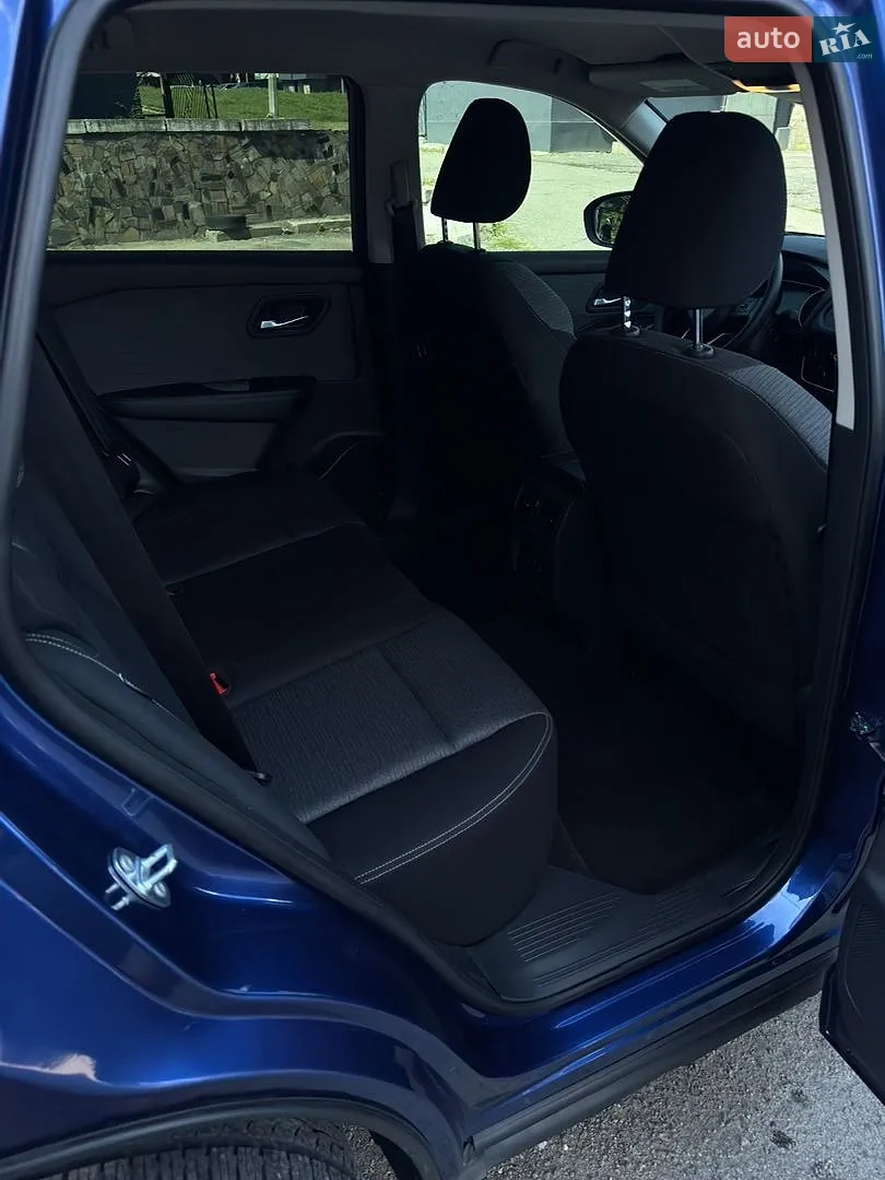 2021 Nissan Rogue - мініатюра 11