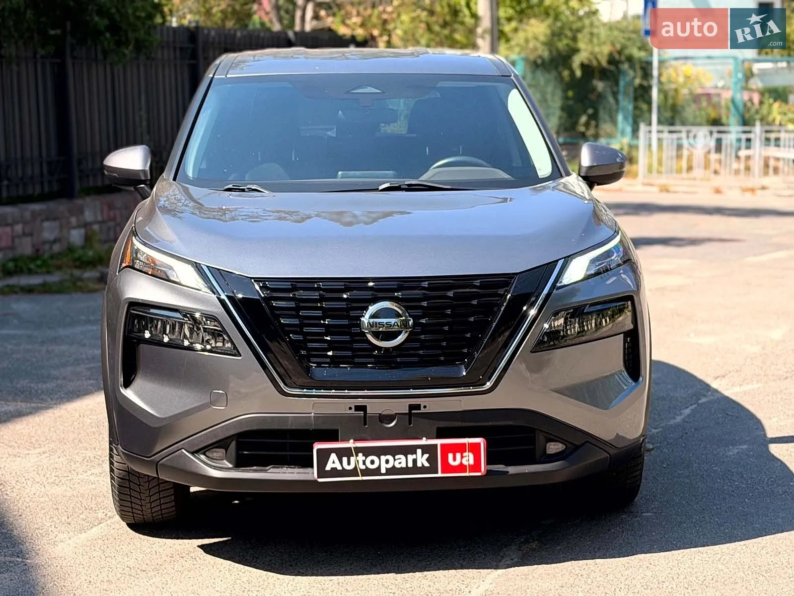 2021 Nissan Rogue - мініатюра 2