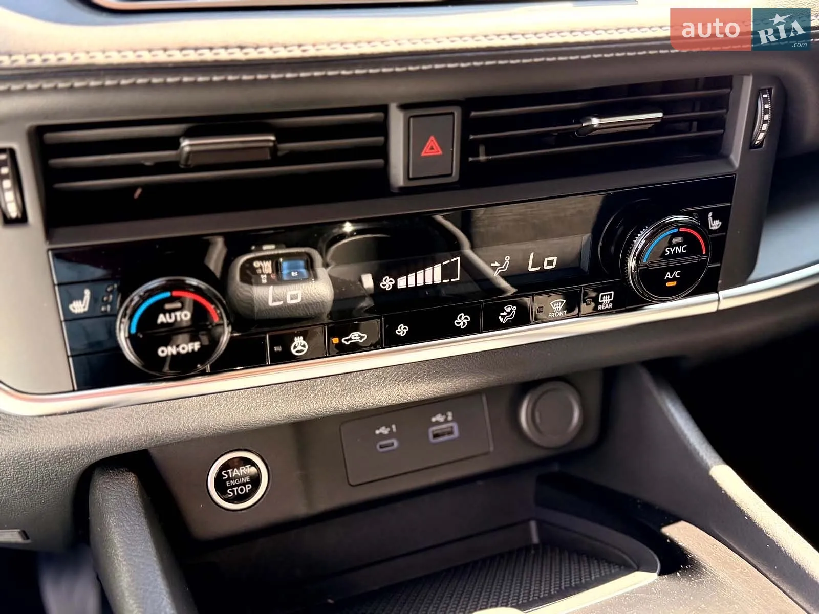 2021 Nissan Rogue - мініатюра 15