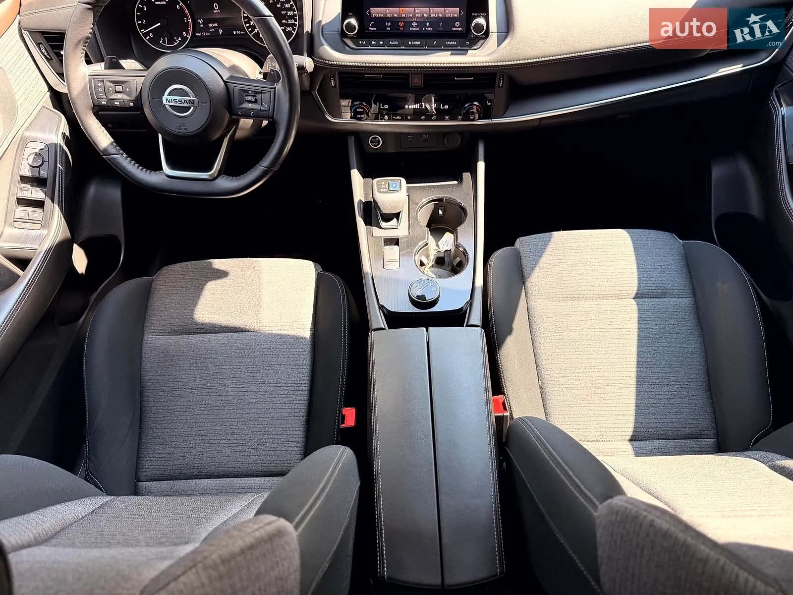 2021 Nissan Rogue - мініатюра 23