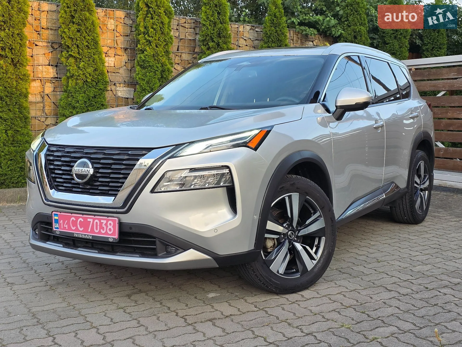 2021 Nissan Rogue - мініатюра 5
