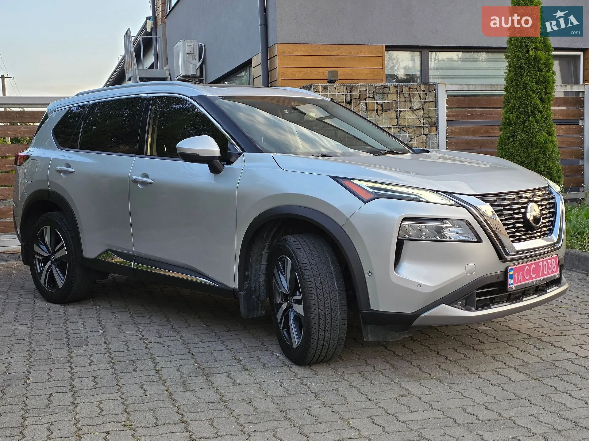 2021 Nissan Rogue - мініатюра 9