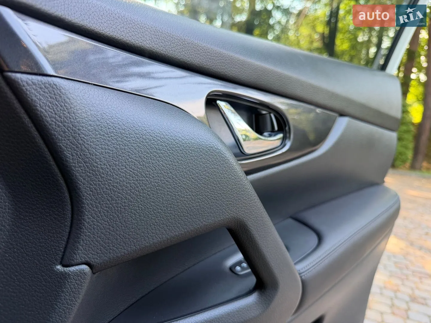 2018 Nissan Rogue - мініатюра 37