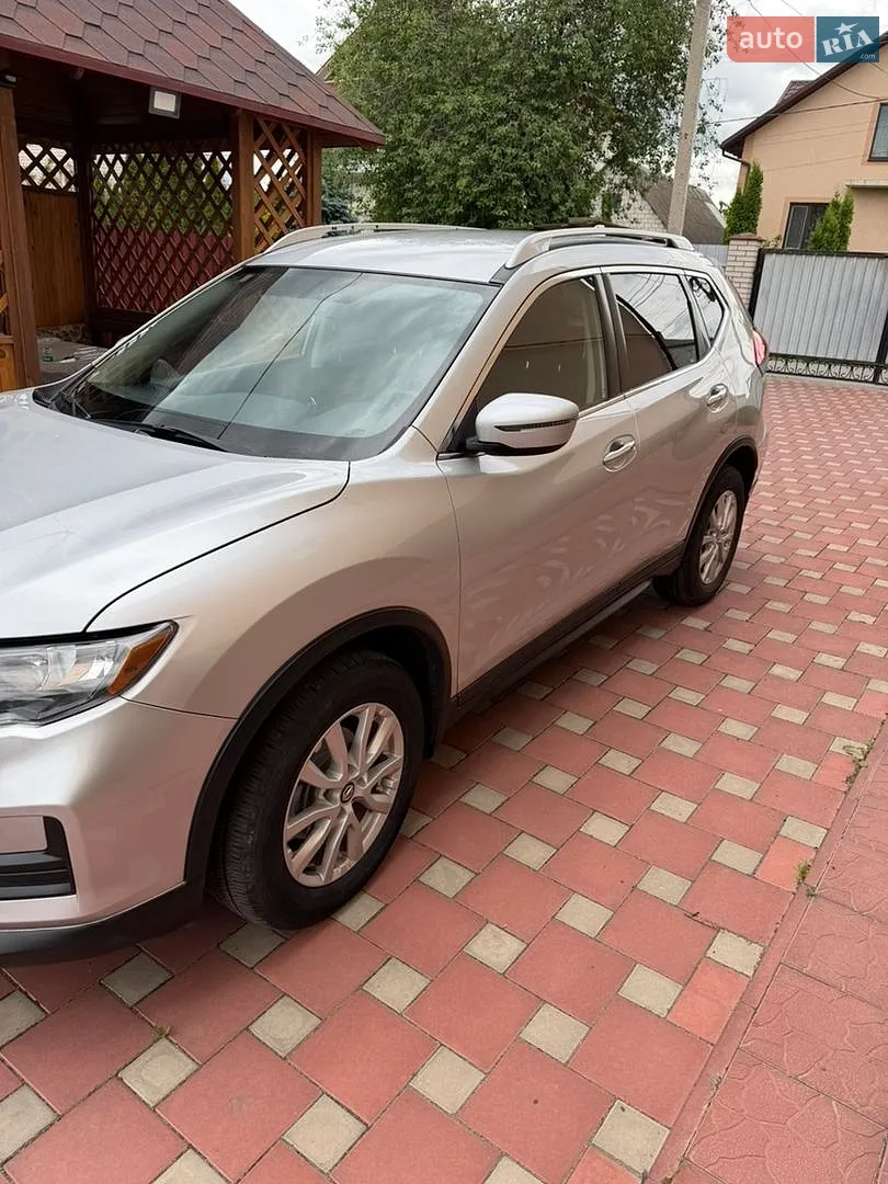2017 Nissan Rogue - мініатюра 2