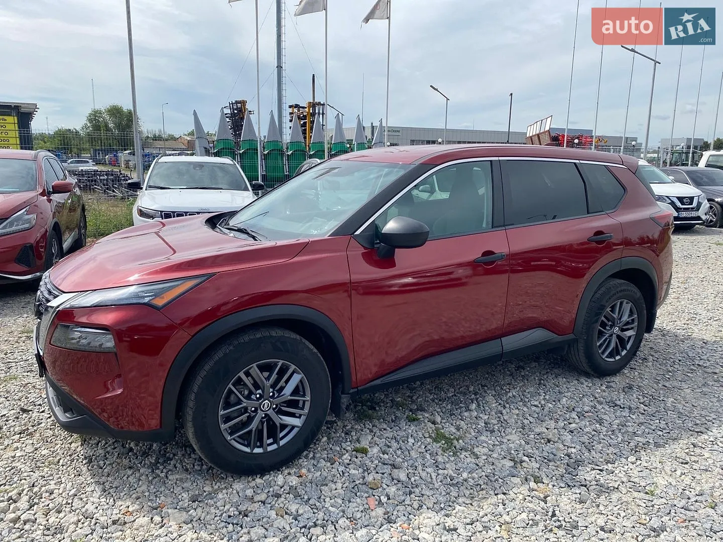 2021 Nissan Rogue - мініатюра 11
