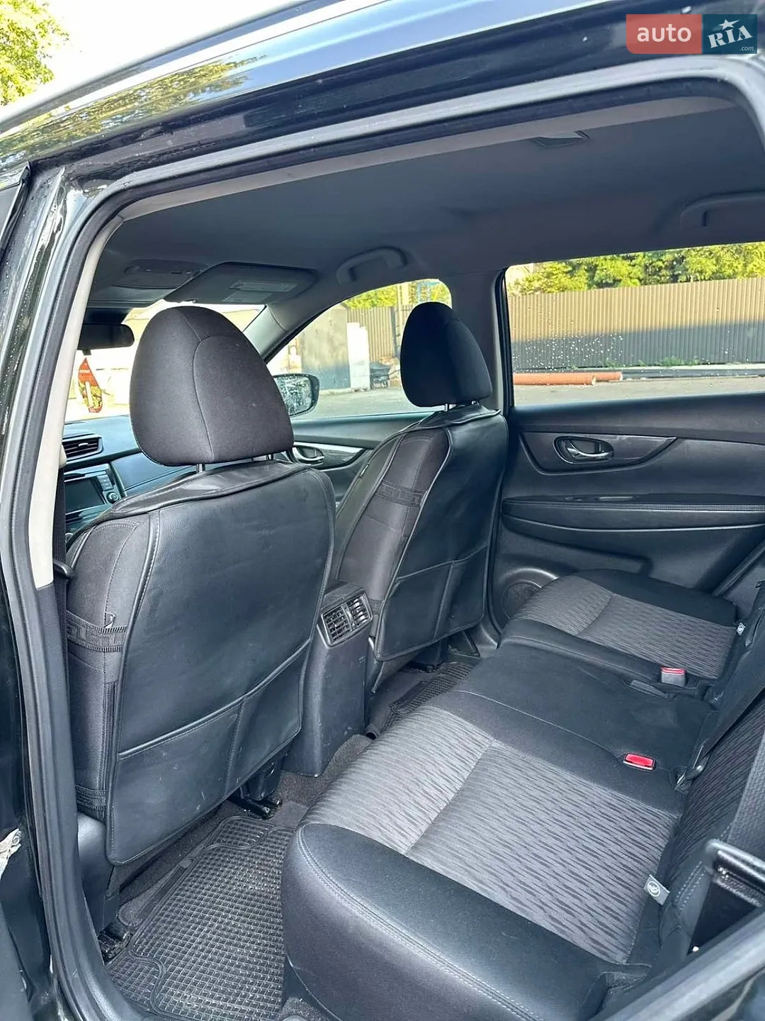 2019 Nissan Rogue - мініатюра 10