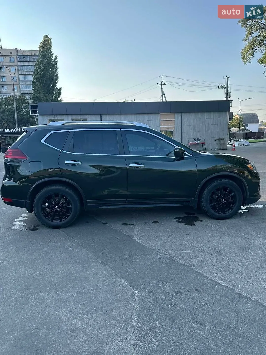 2019 Nissan Rogue - мініатюра 2