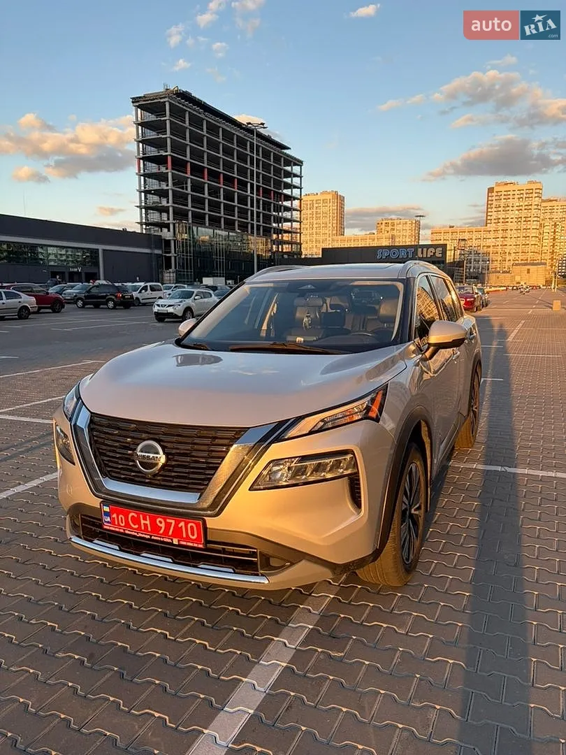 2021 Nissan Rogue - мініатюра 2