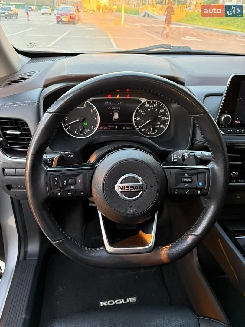 2021 Nissan Rogue - мініатюра 13