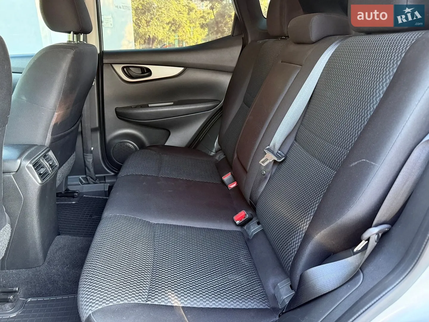 2019 Nissan Rogue - мініатюра 23