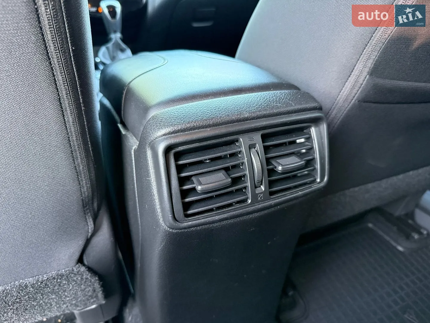 2019 Nissan Rogue - мініатюра 26
