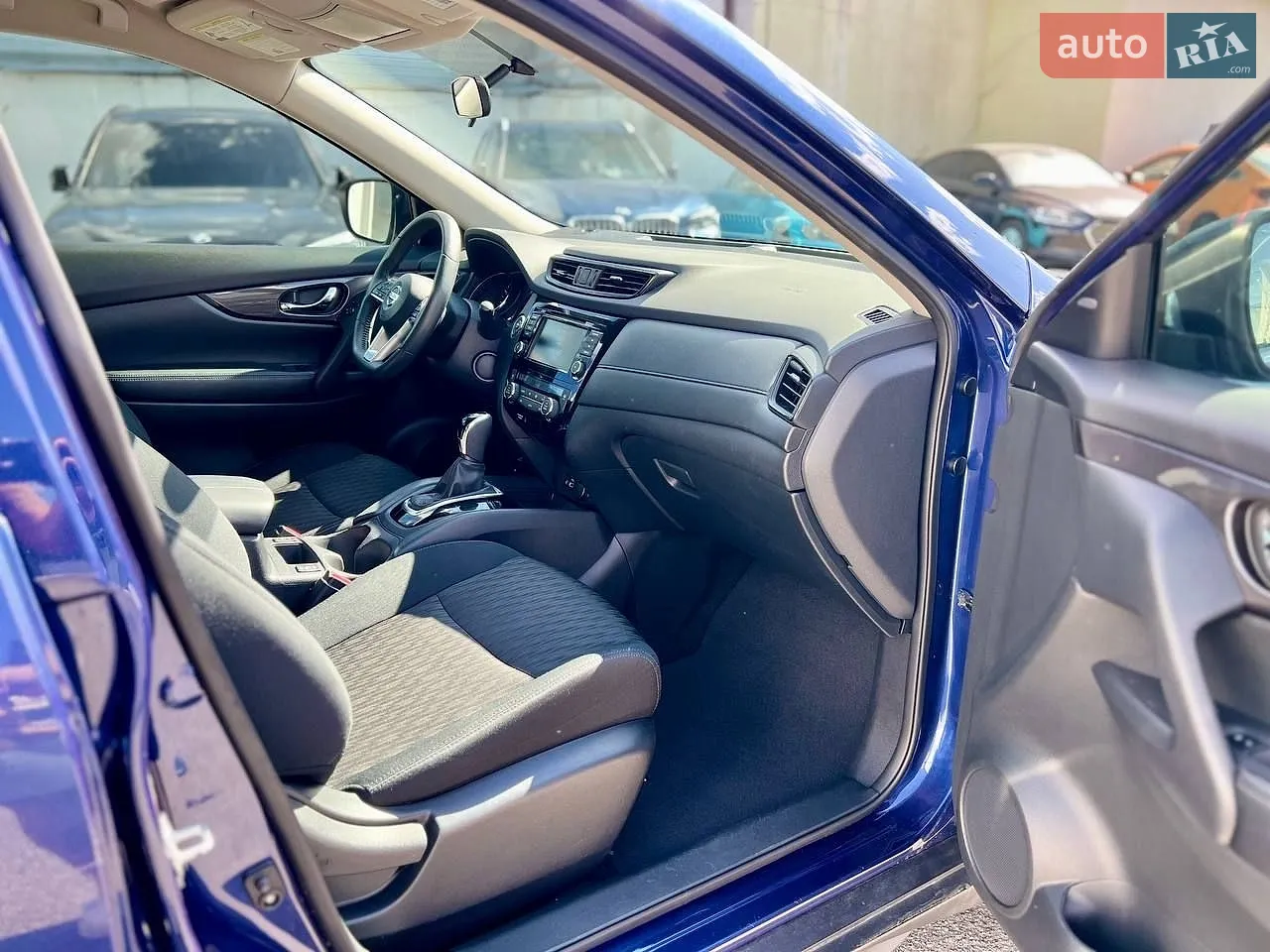 2018 Nissan Rogue - мініатюра 17