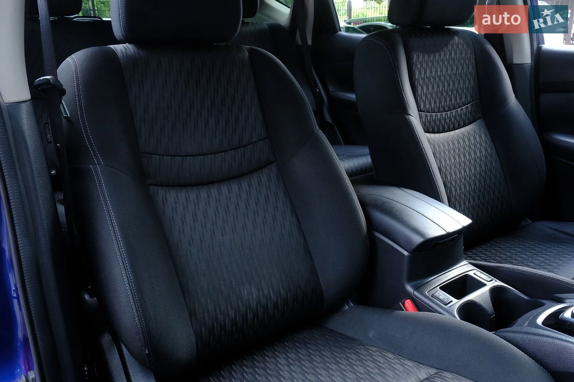 2016 Nissan Rogue - мініатюра 37