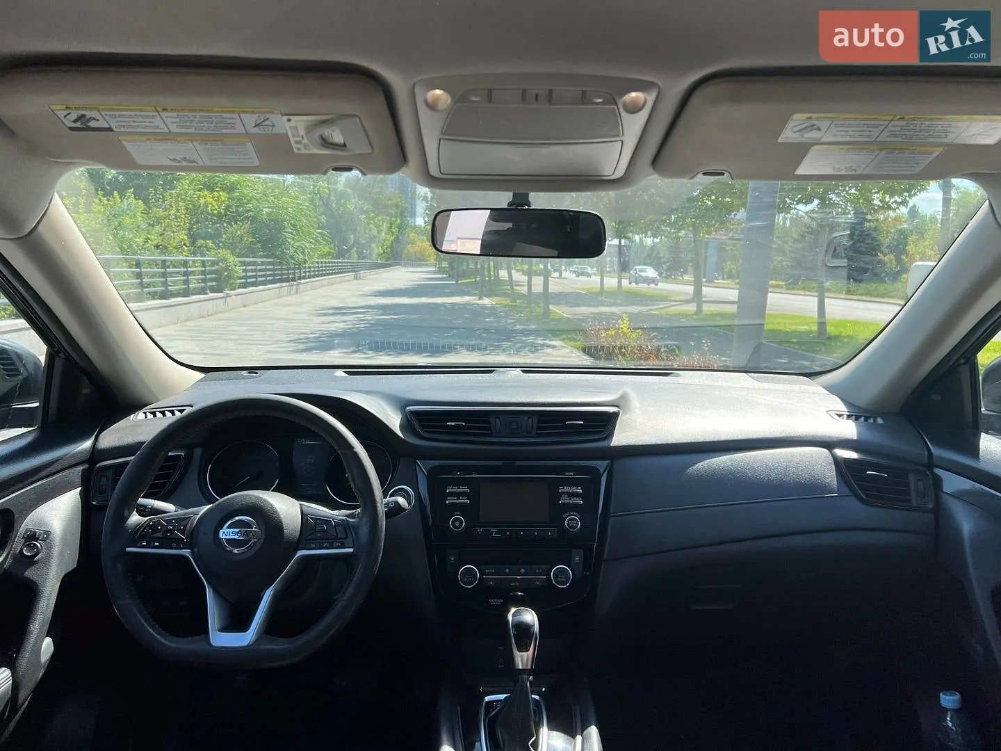 2017 Nissan Rogue - мініатюра 7