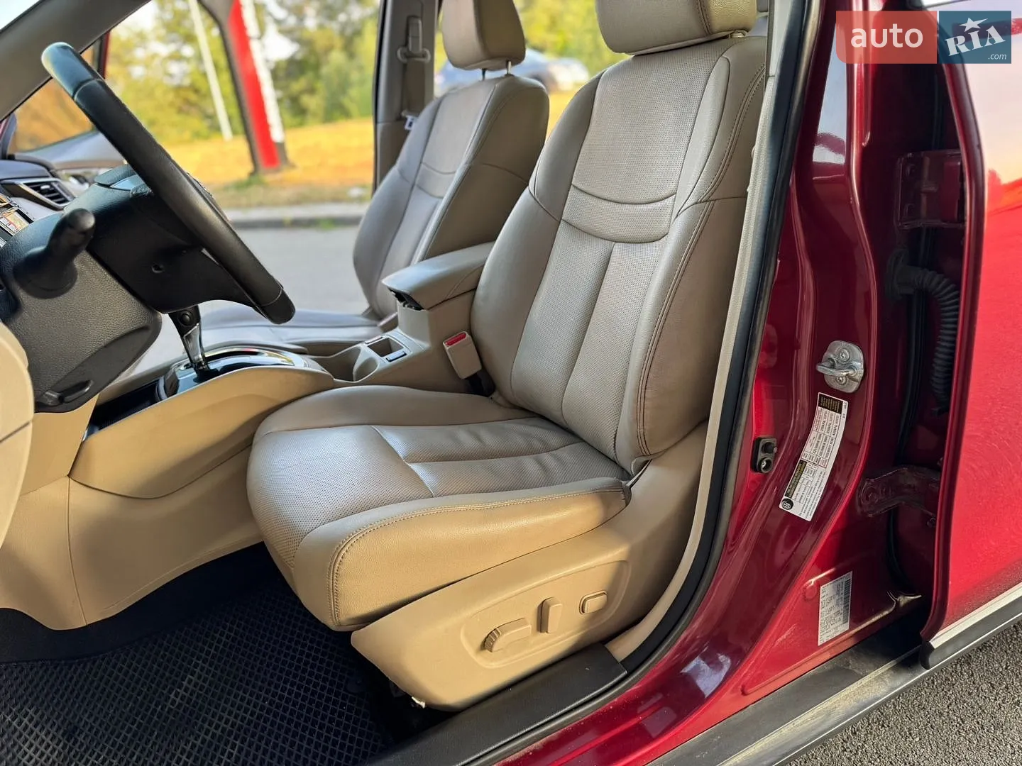 2015 Nissan Rogue - мініатюра 34
