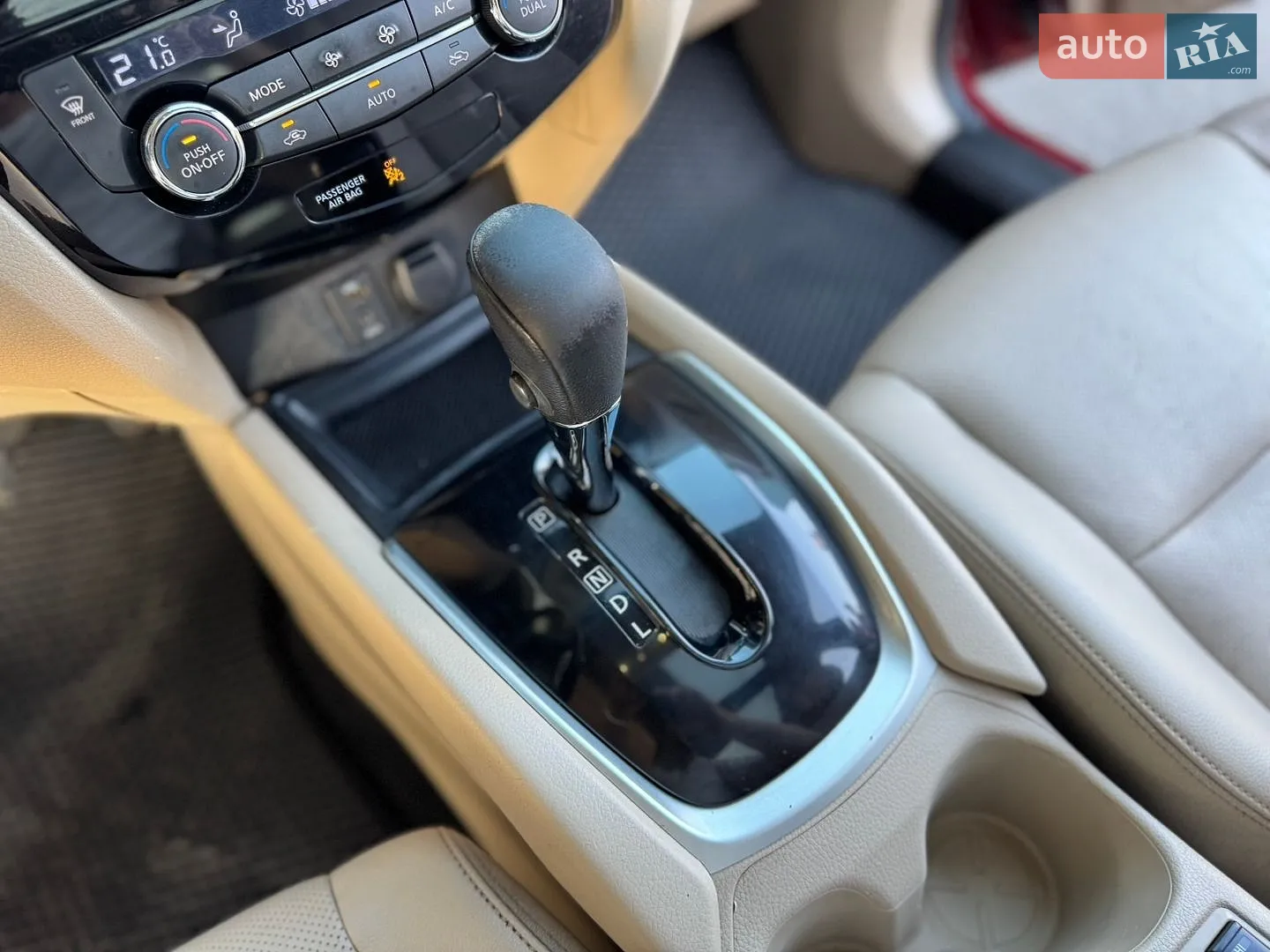 2015 Nissan Rogue - мініатюра 42