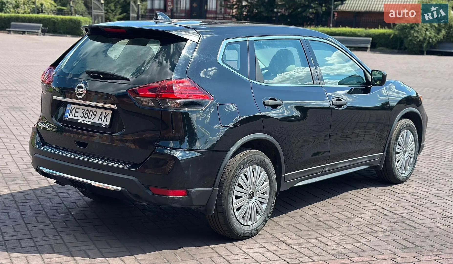 2017 Nissan Rogue - мініатюра 10