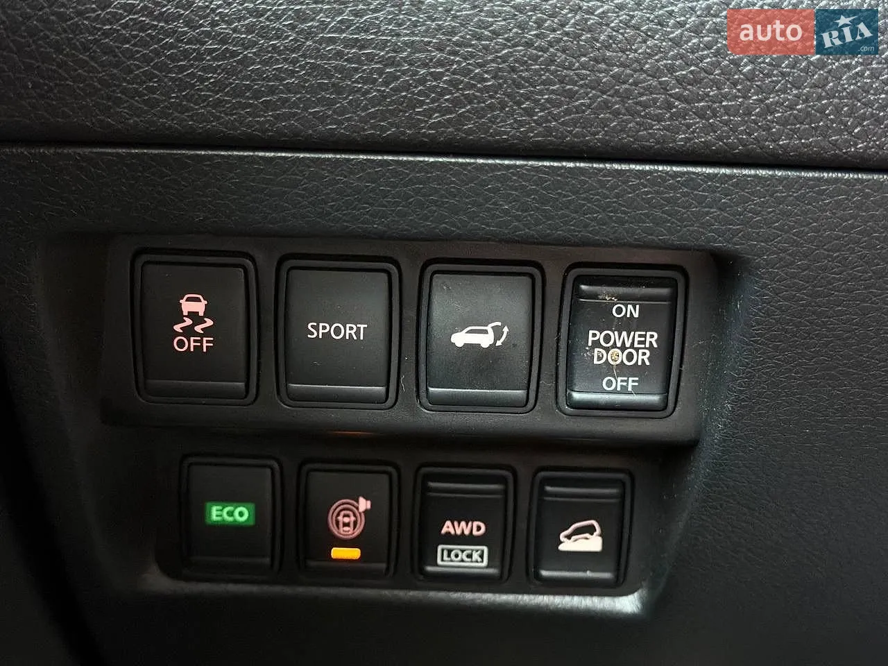 2016 Nissan Rogue - мініатюра 24