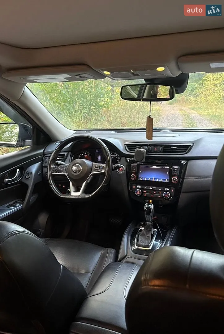 2018 Nissan Rogue - мініатюра 10