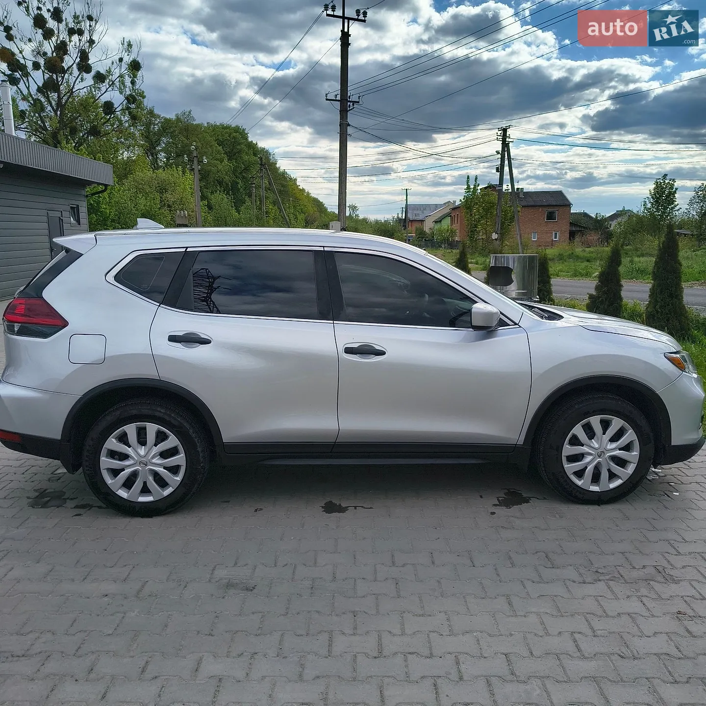 2017 Nissan Rogue - мініатюра 14
