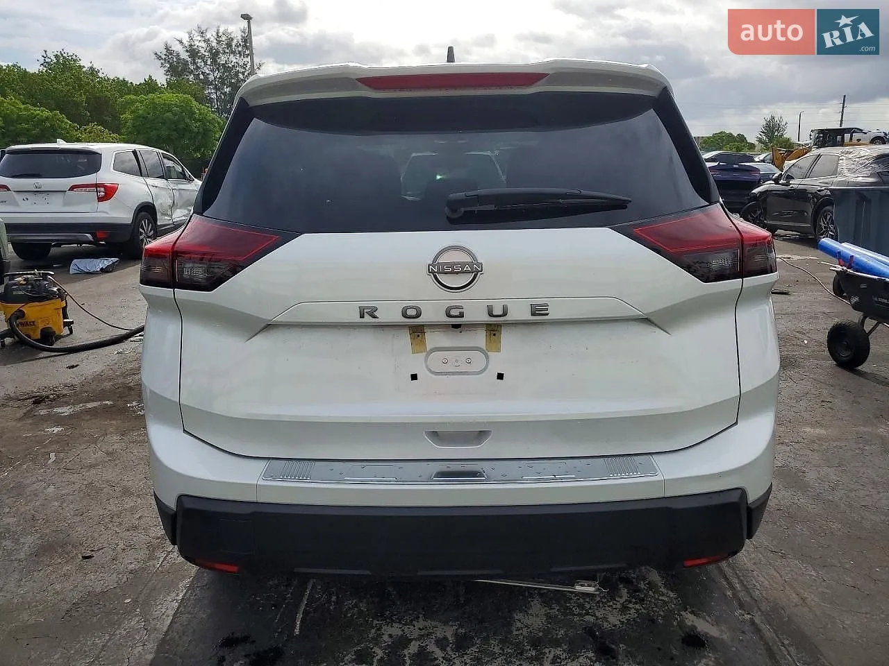 2025 Nissan Rogue - мініатюра 19