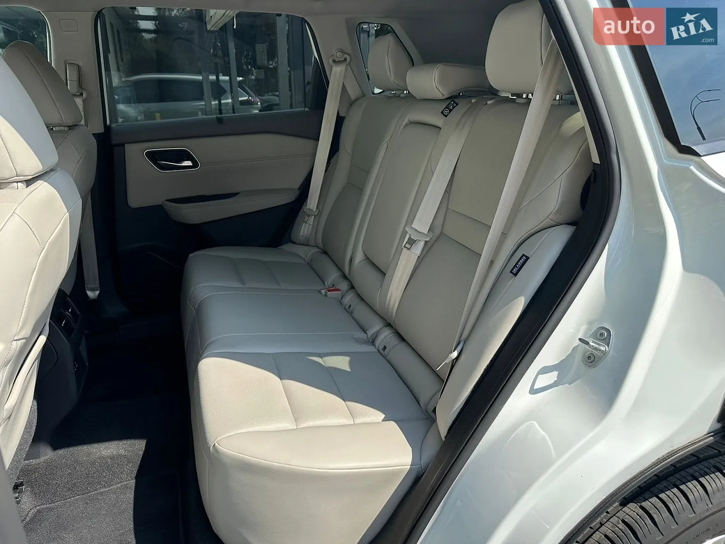 2021 Nissan Rogue - мініатюра 16