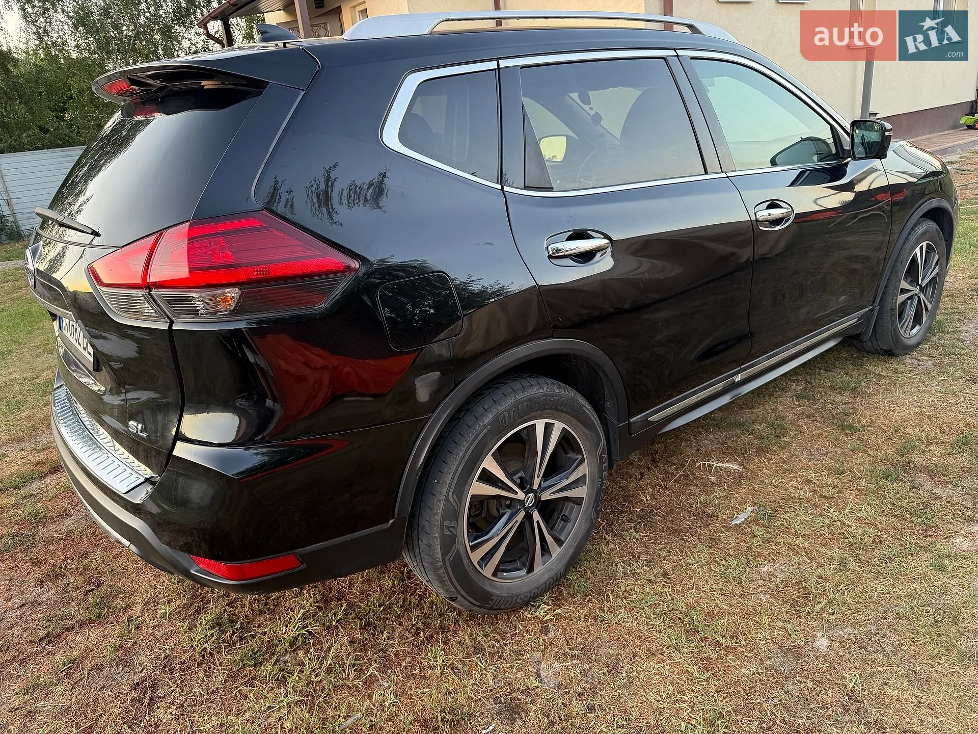 2017 Nissan Rogue - мініатюра 3