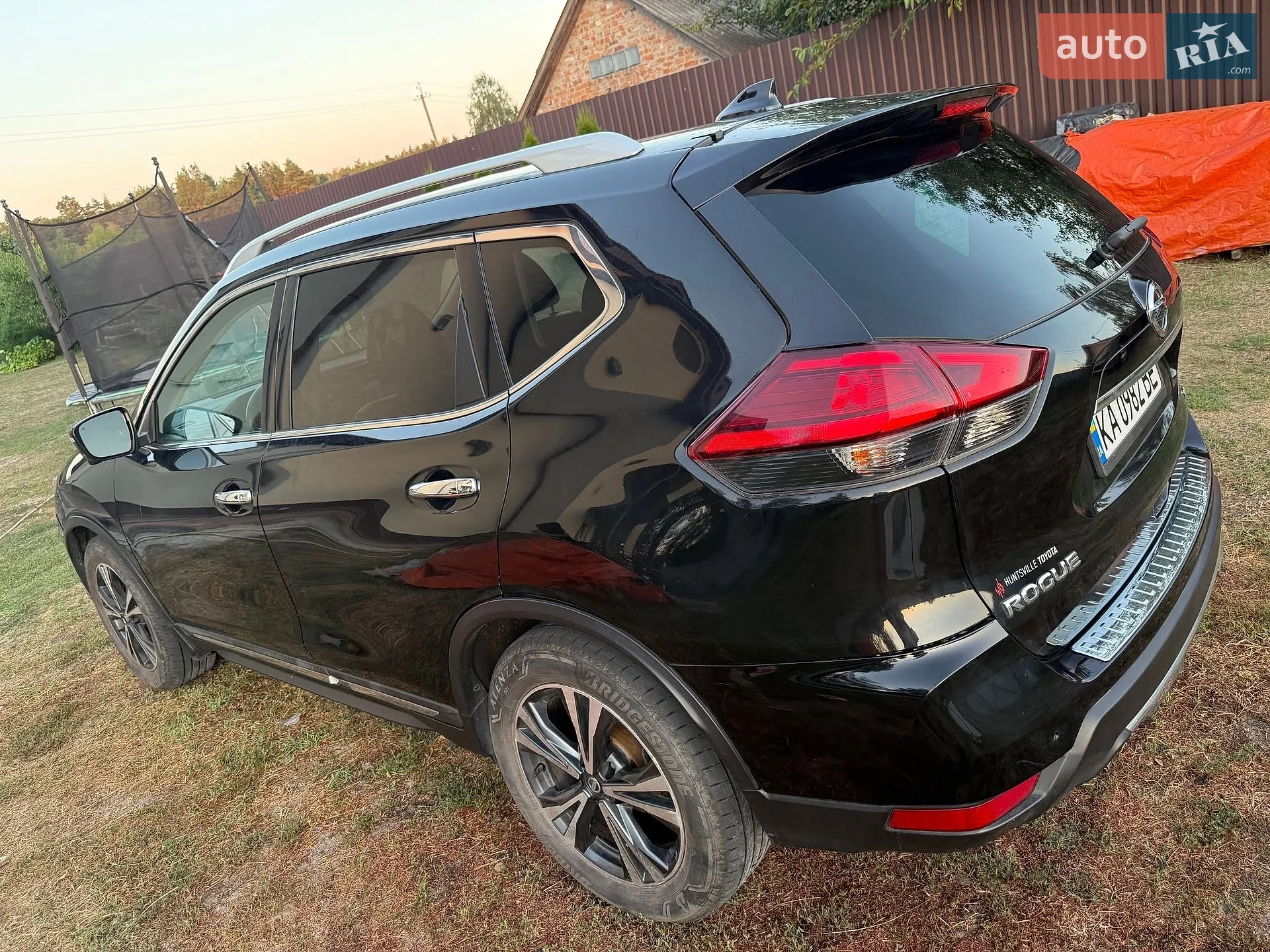 2017 Nissan Rogue - мініатюра 4