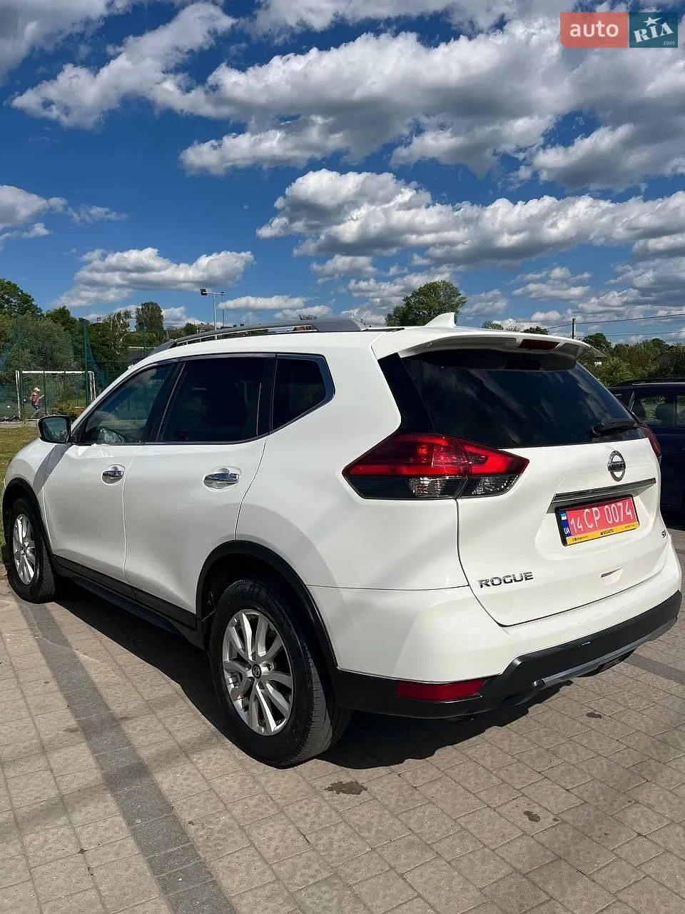 2017 Nissan Rogue - мініатюра 10