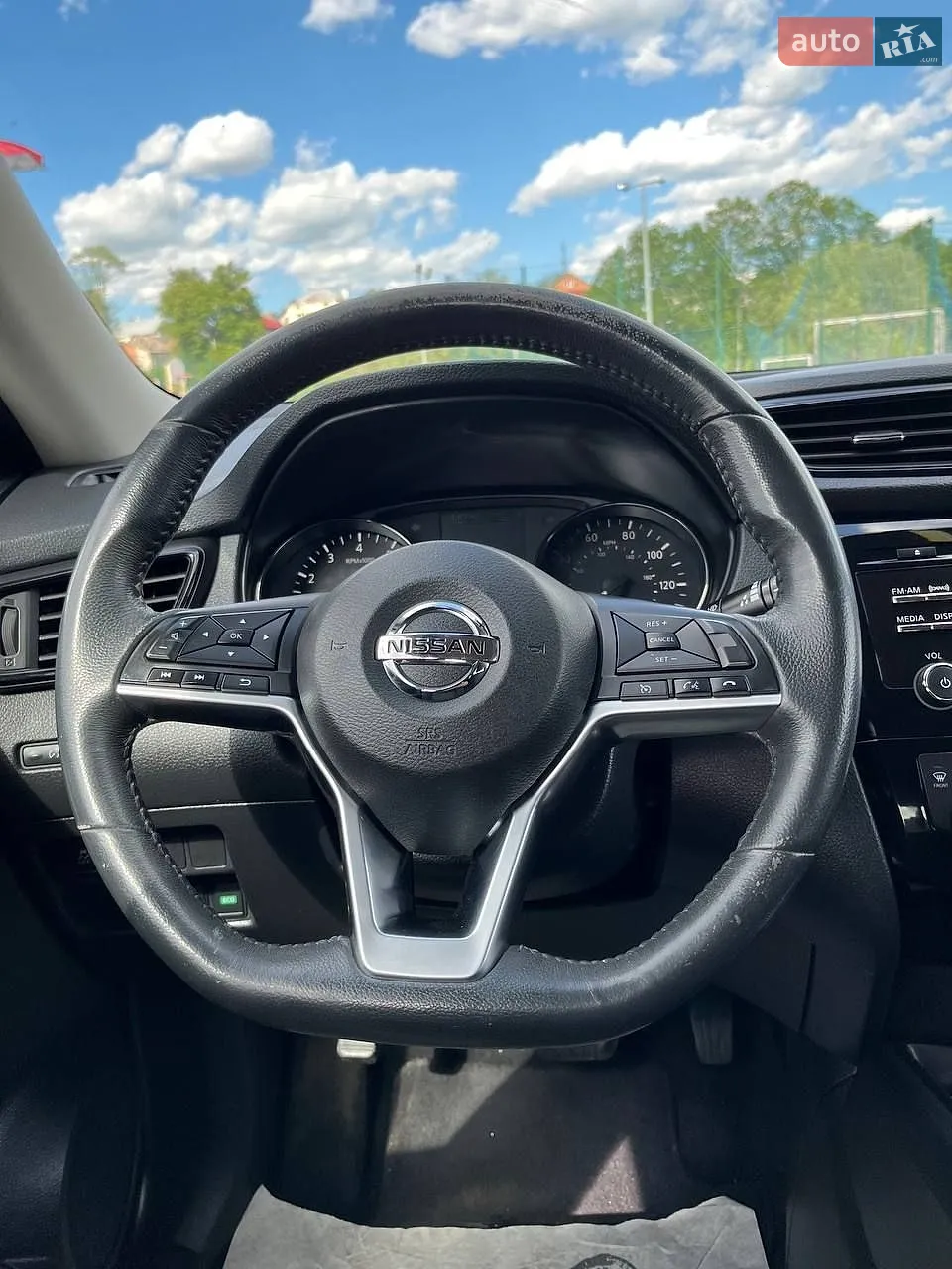 2017 Nissan Rogue - мініатюра 24